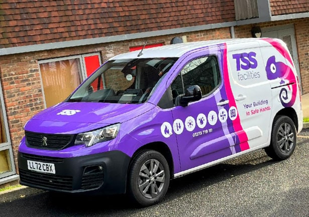 https://tssfacilities.co.uk/wp-content/uploads/tss-facilities-electrical-repair-installation-2.jpg